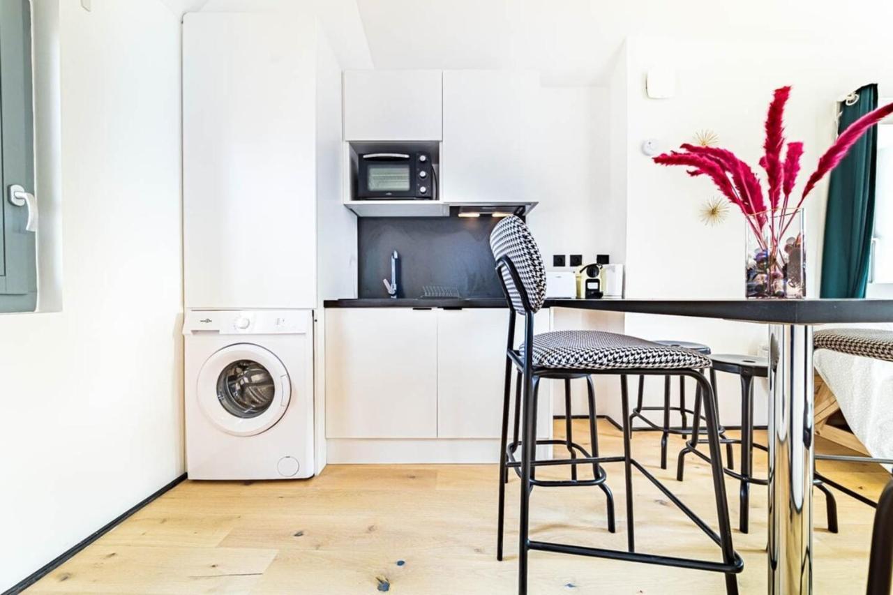 The Pizay Duplex Cozy 2 People - Metro Hotel De Ville ลียง ภายนอก รูปภาพ